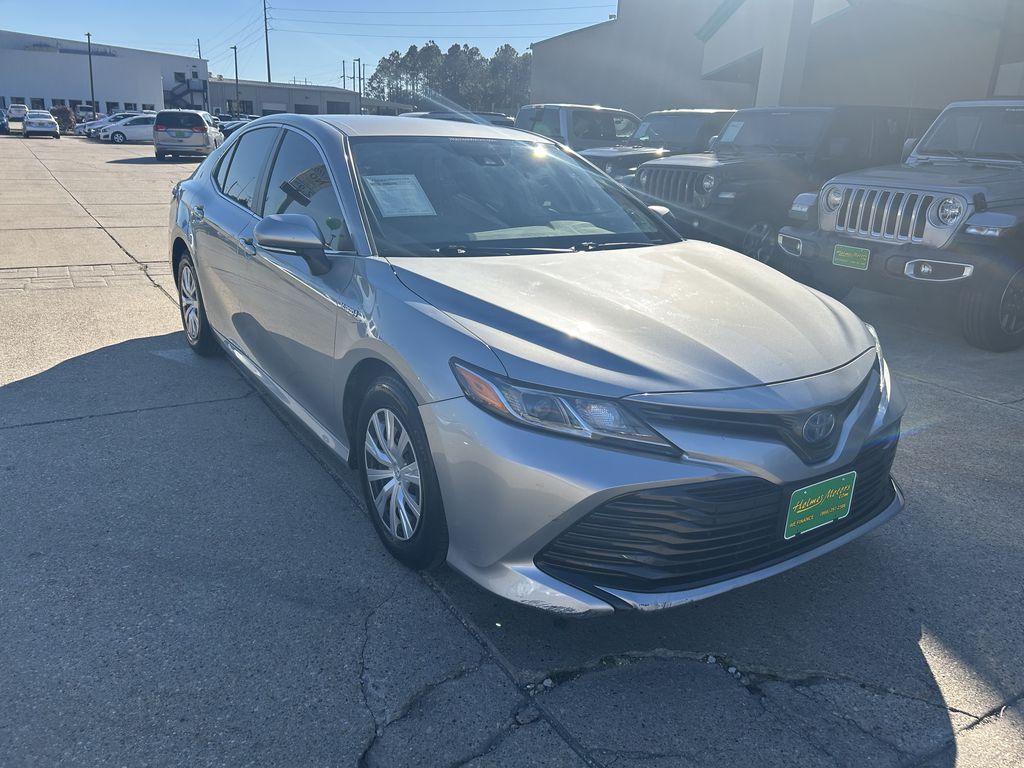 Used 2019 Toyota Camry Hybrid For Sale